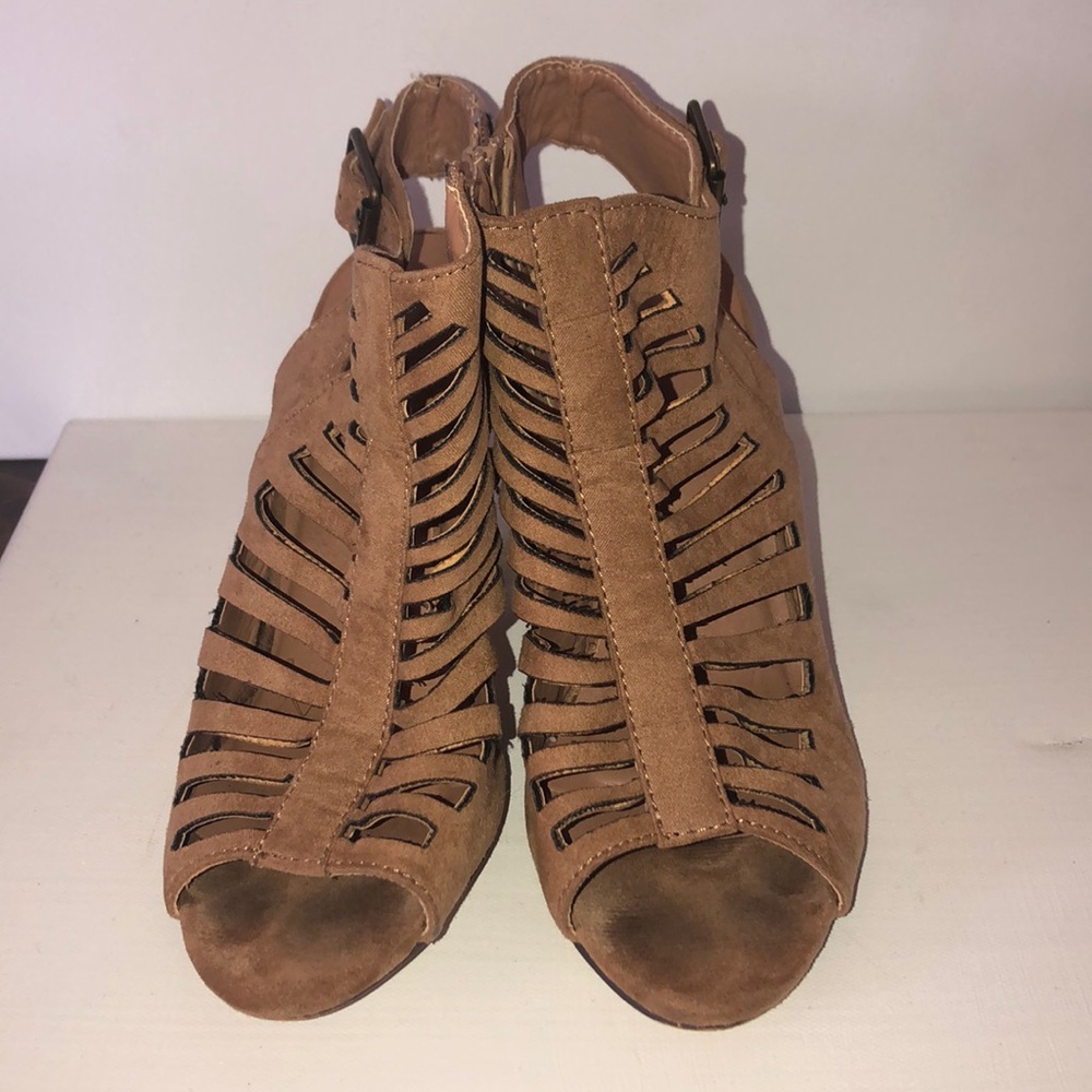 Sandal Heels